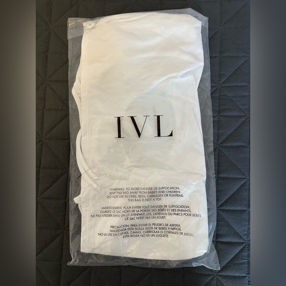 IVL Collective Women’s Open Back White Crop Top Large - Picture 5 of 5